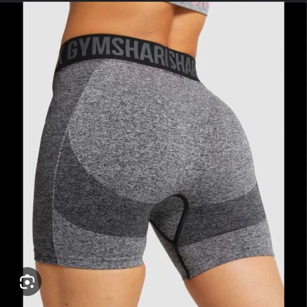 Gymshark Flex Women's Black and Gray Marl Shorts Size XS Preowned